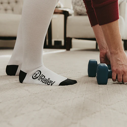 iReliev - Bamboo anti-fatigue compression socks - Image 3