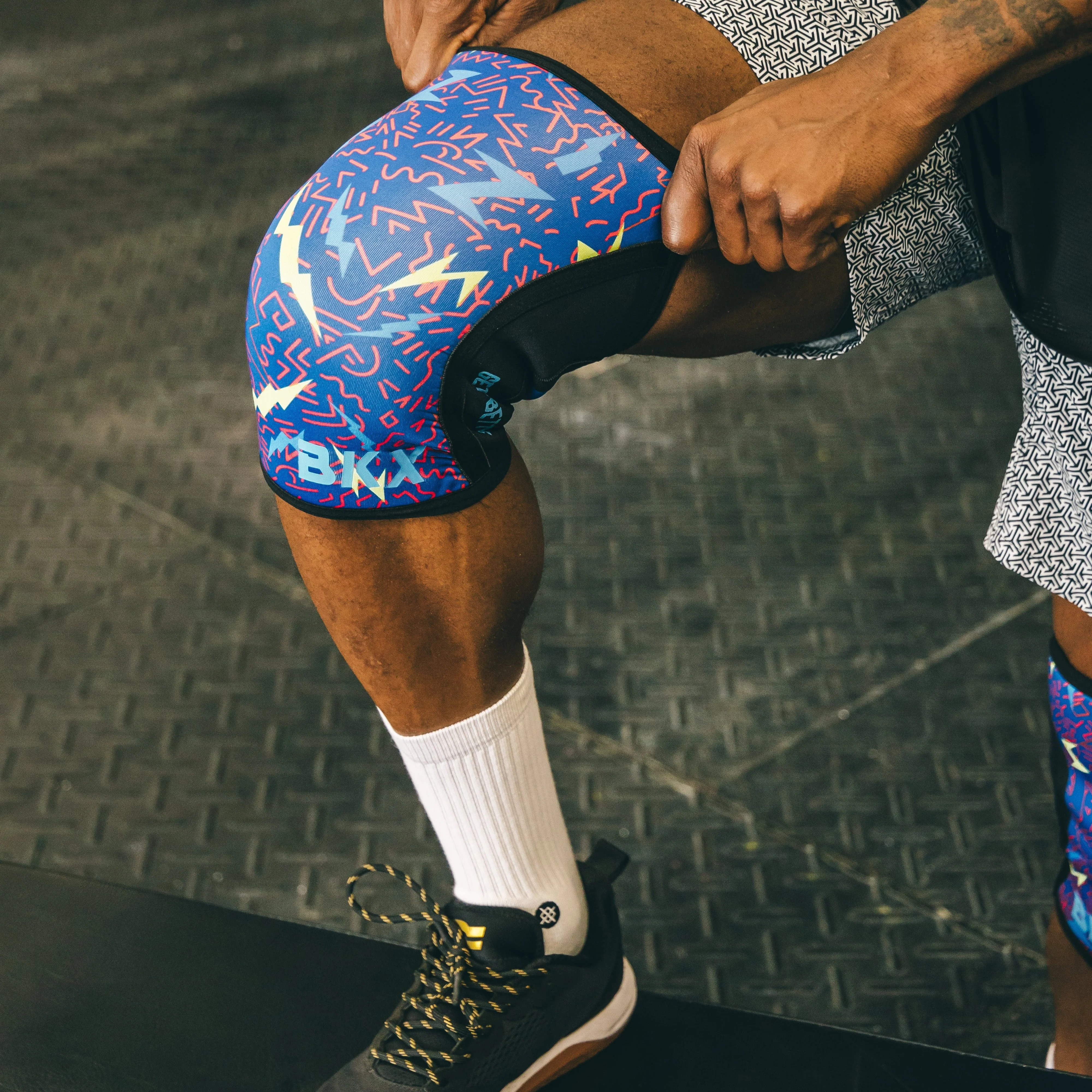 Bear KompleX - Bear KompleX Knee Sleeves - Lightning with REVERSIBLE Blue - Image 5