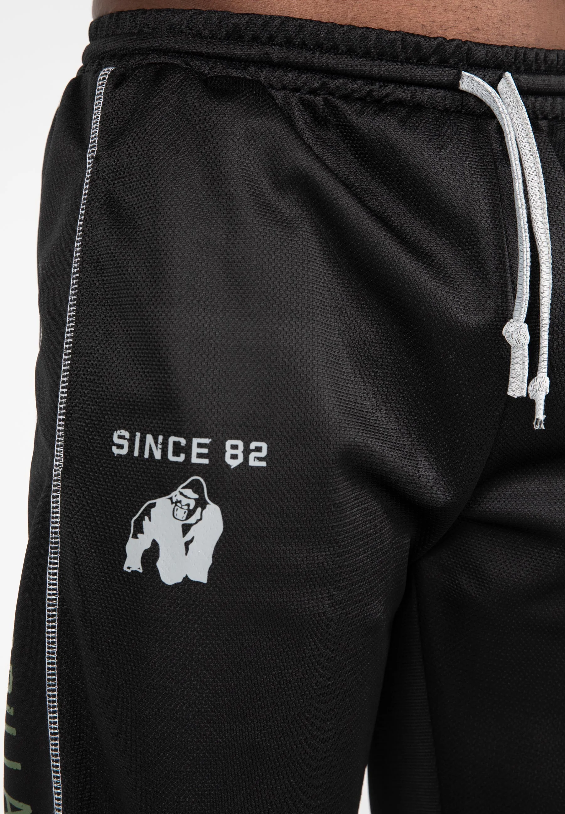 Gorilla Wear - Functional Mesh Pants - Black/Green - Image 4