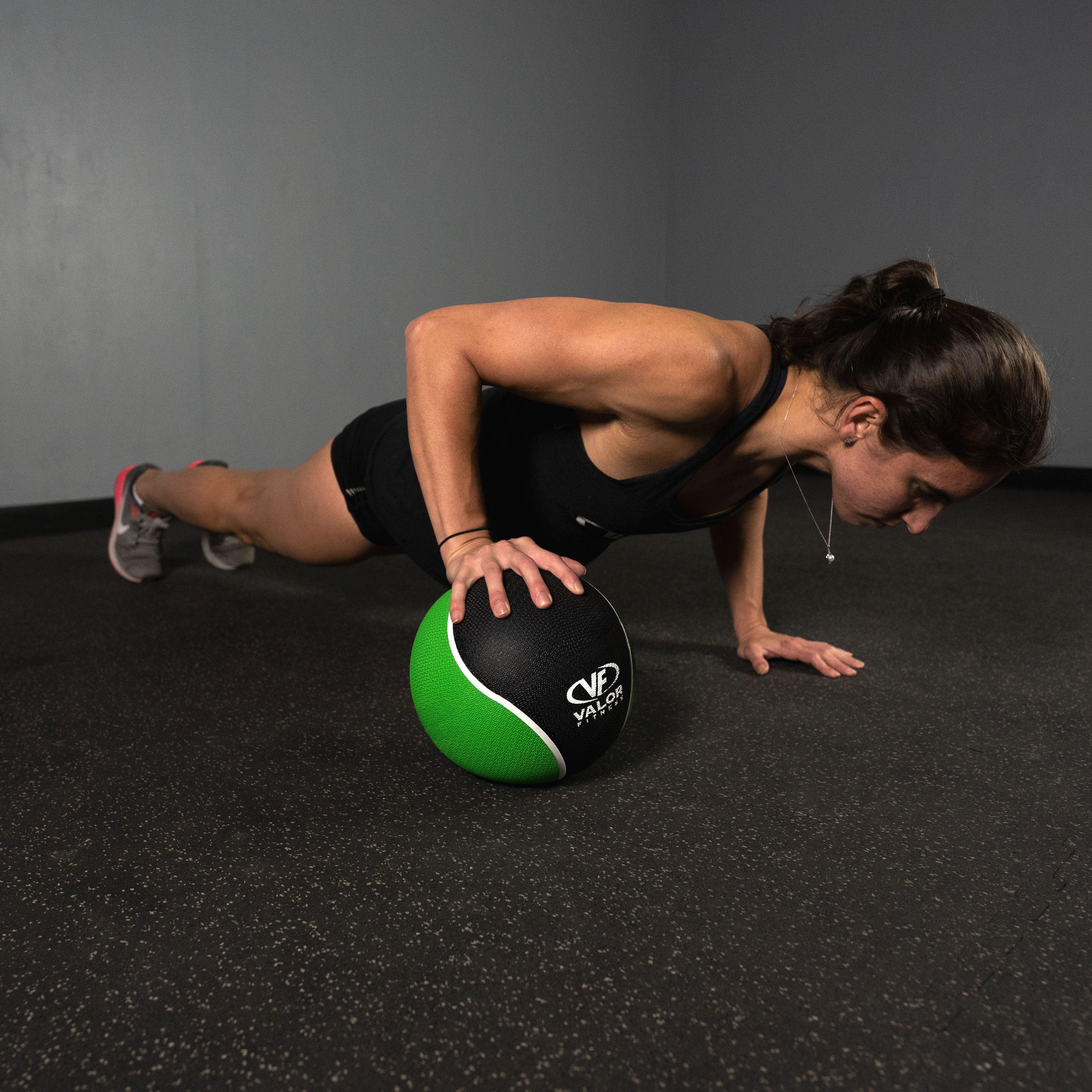 Valor Fitness - Medicine Balls (3-25lbs) - Image 8