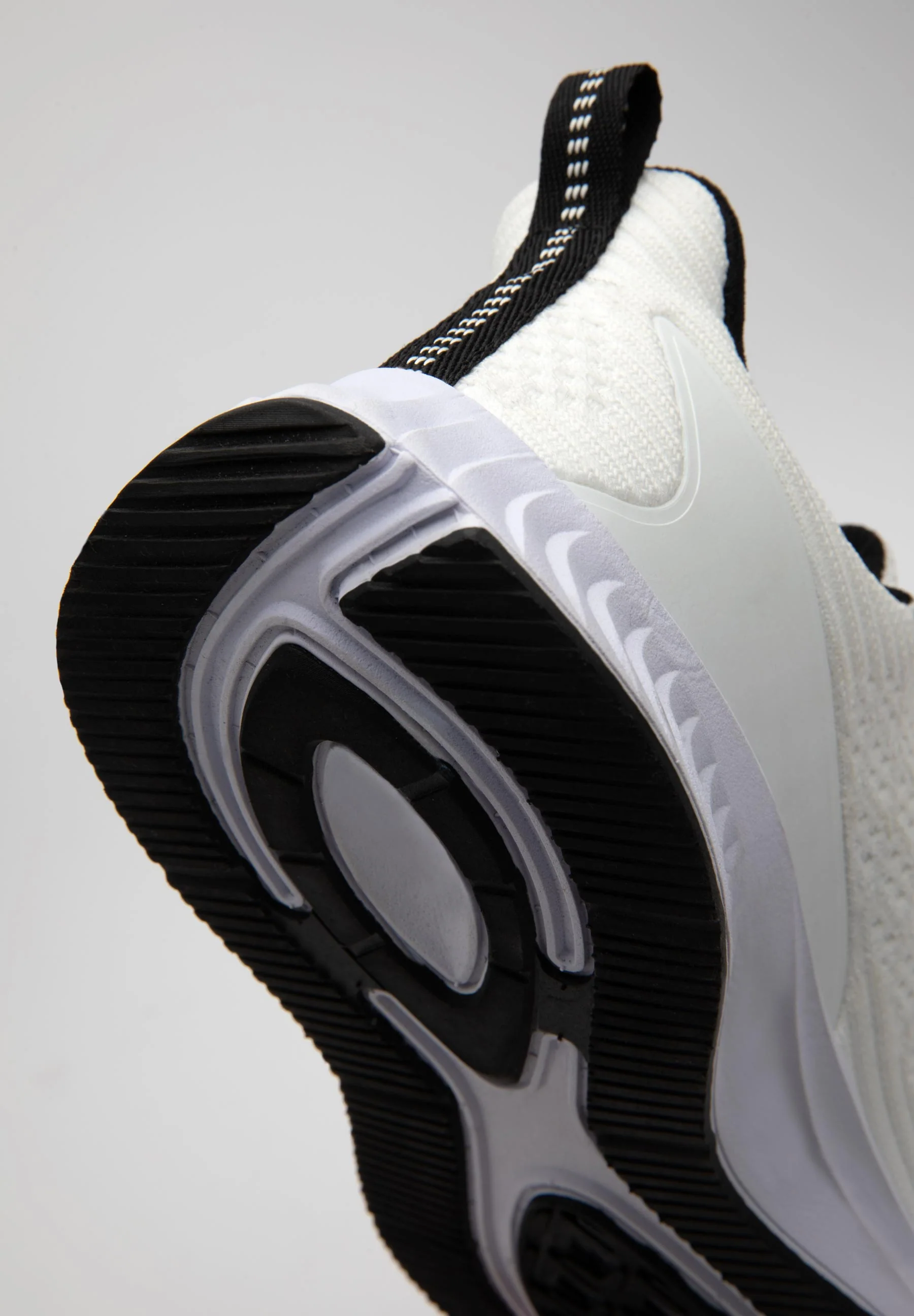 Gorilla Wear - Milton Training Shoes - White/Black - Image 6
