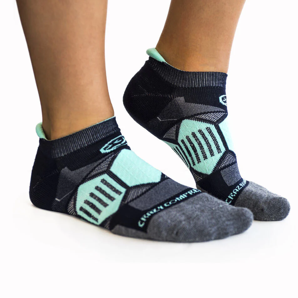 Crazy Compression - Navy & Mint - Elite Running Socks - Image 3