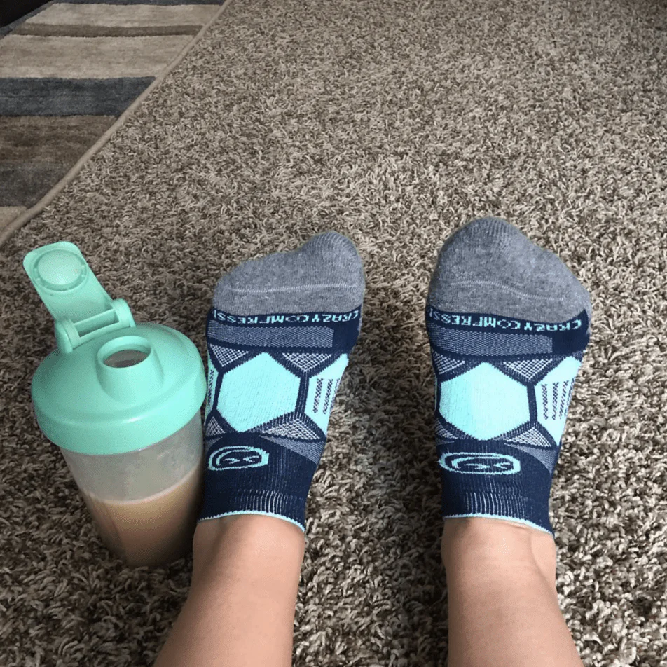 Crazy Compression - Navy & Mint - Elite Running Socks - Image 7