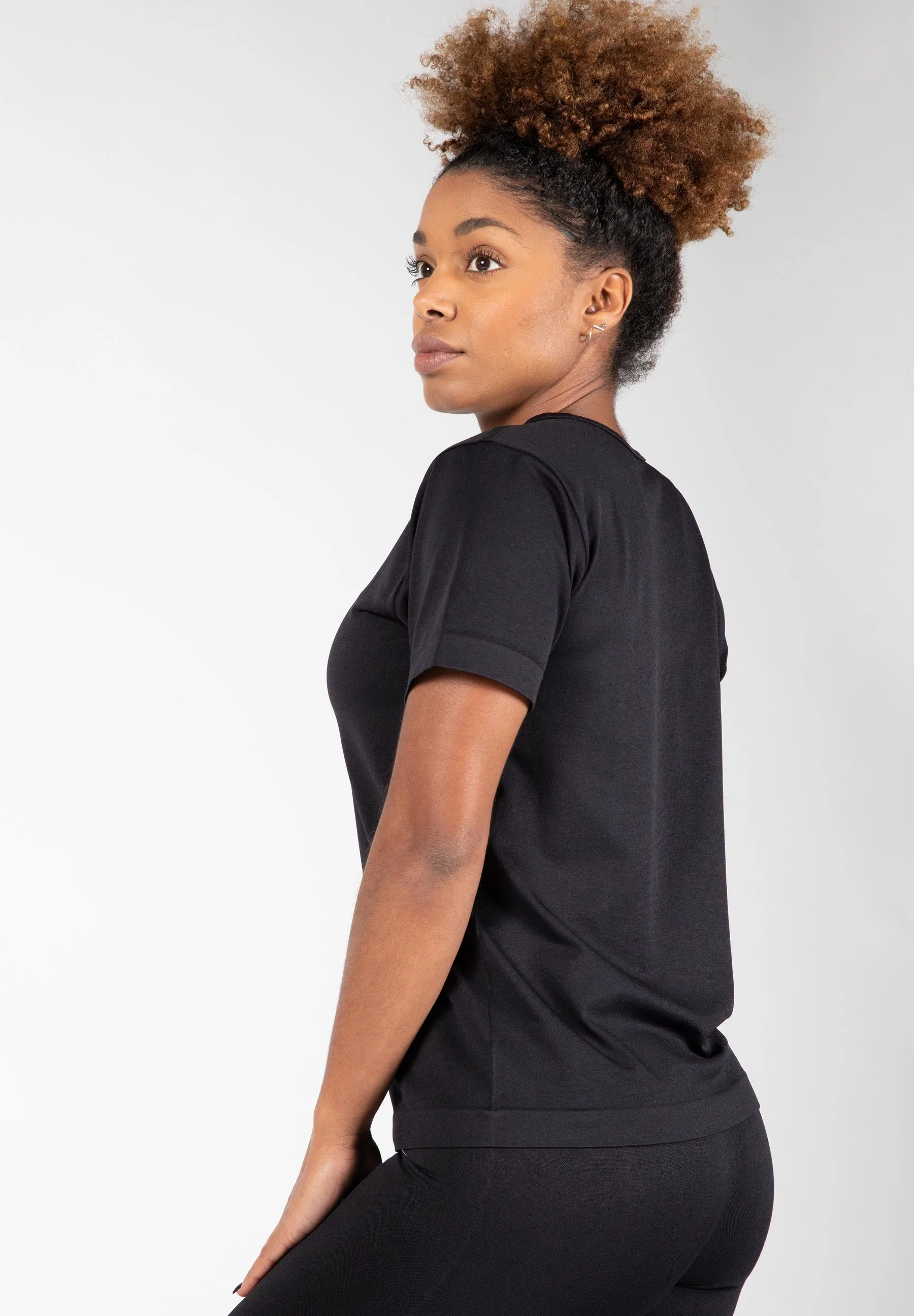Gorilla Wear - Neiro Seamless T-Shirt - Black - Image 2
