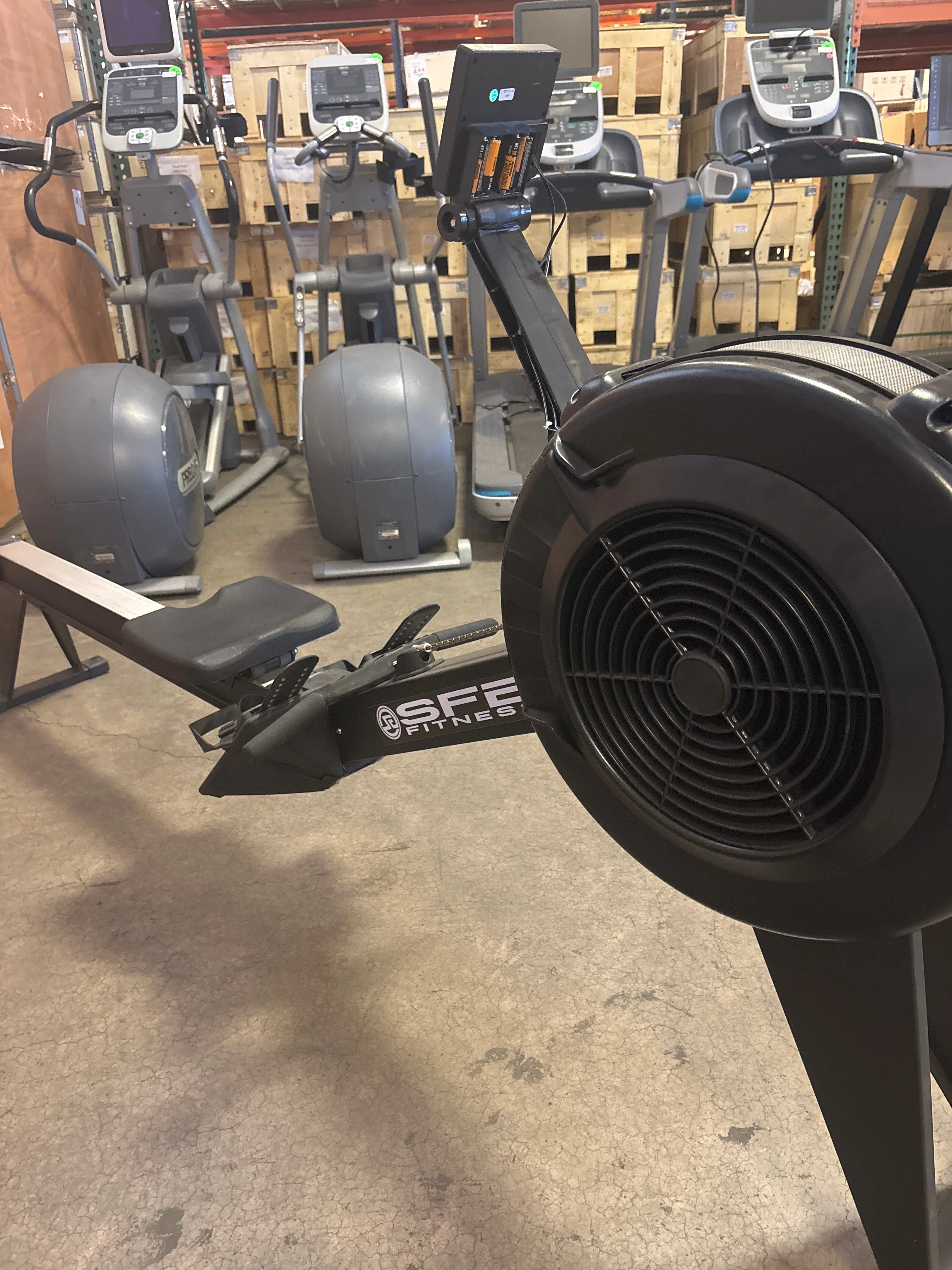 SFE - Air Rowing Machine ELITE w/ Monitor (New) - Image 8