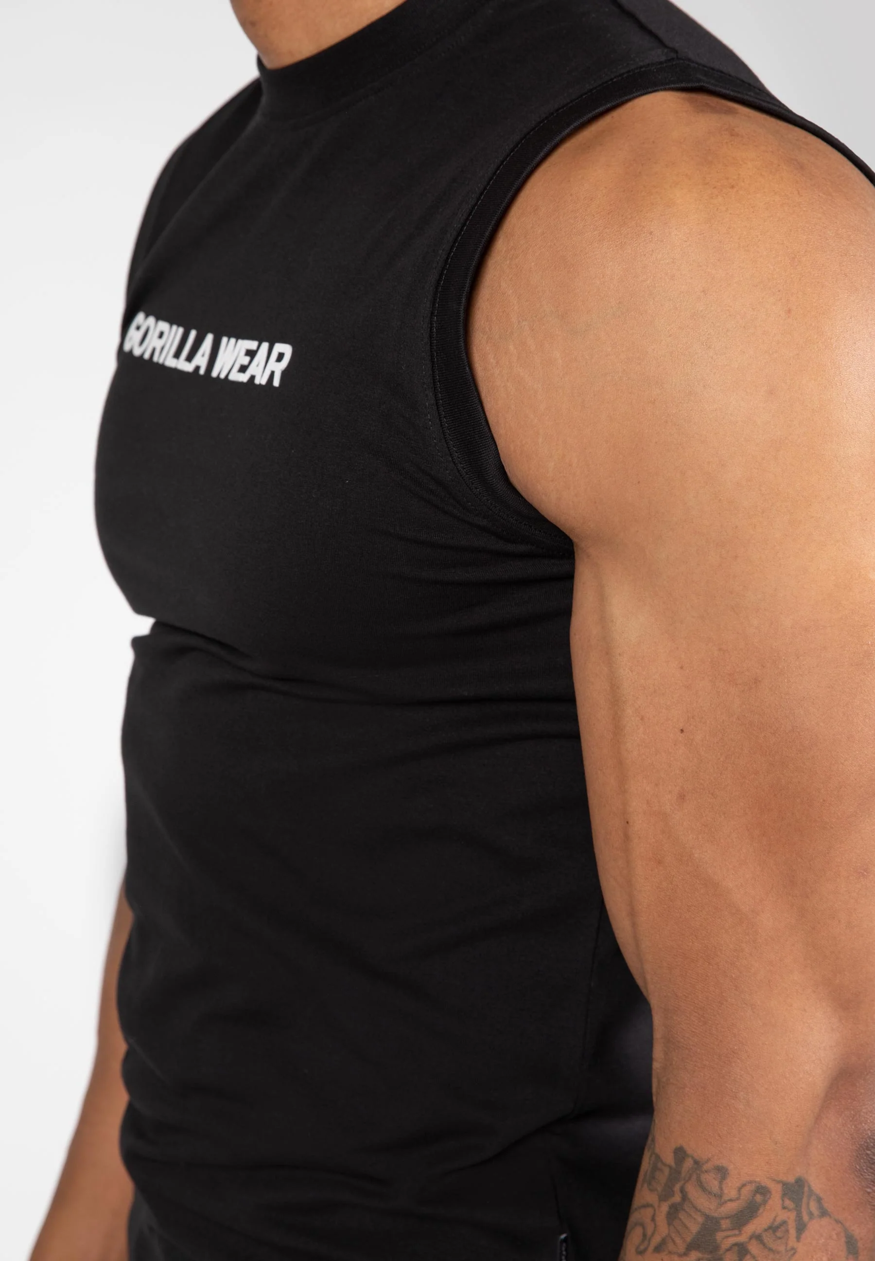 Gorilla Wear - Sorrento Sleeveless T-Shirt - Black - Image 5
