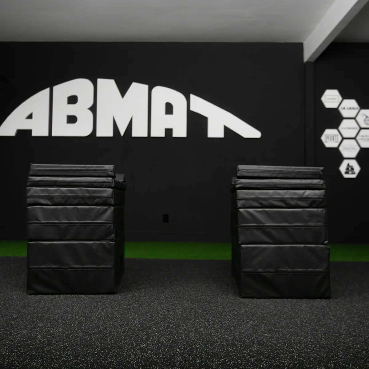 Abmat - Pulling Blocks - Image 7