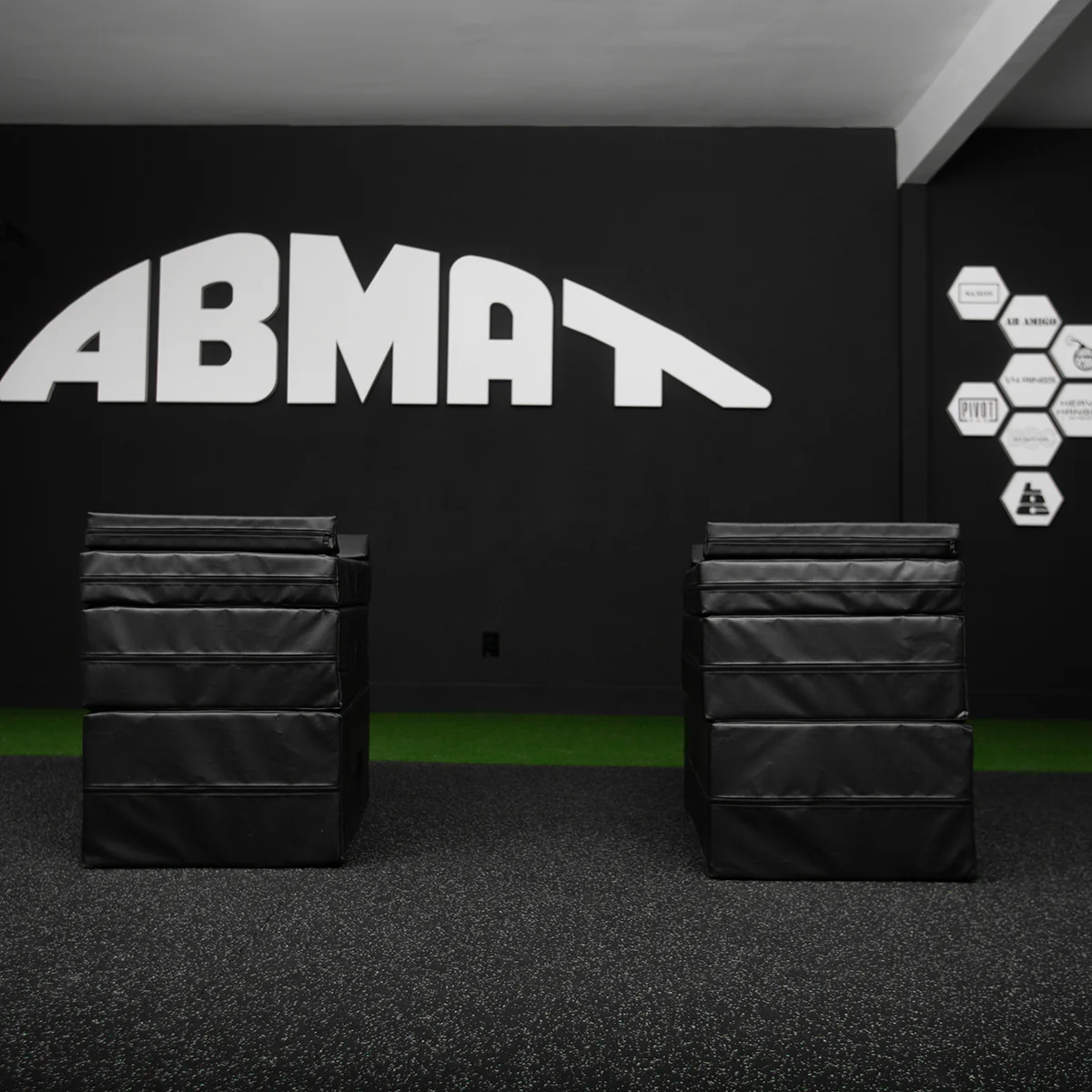 Abmat - Pulling Blocks - Image 8