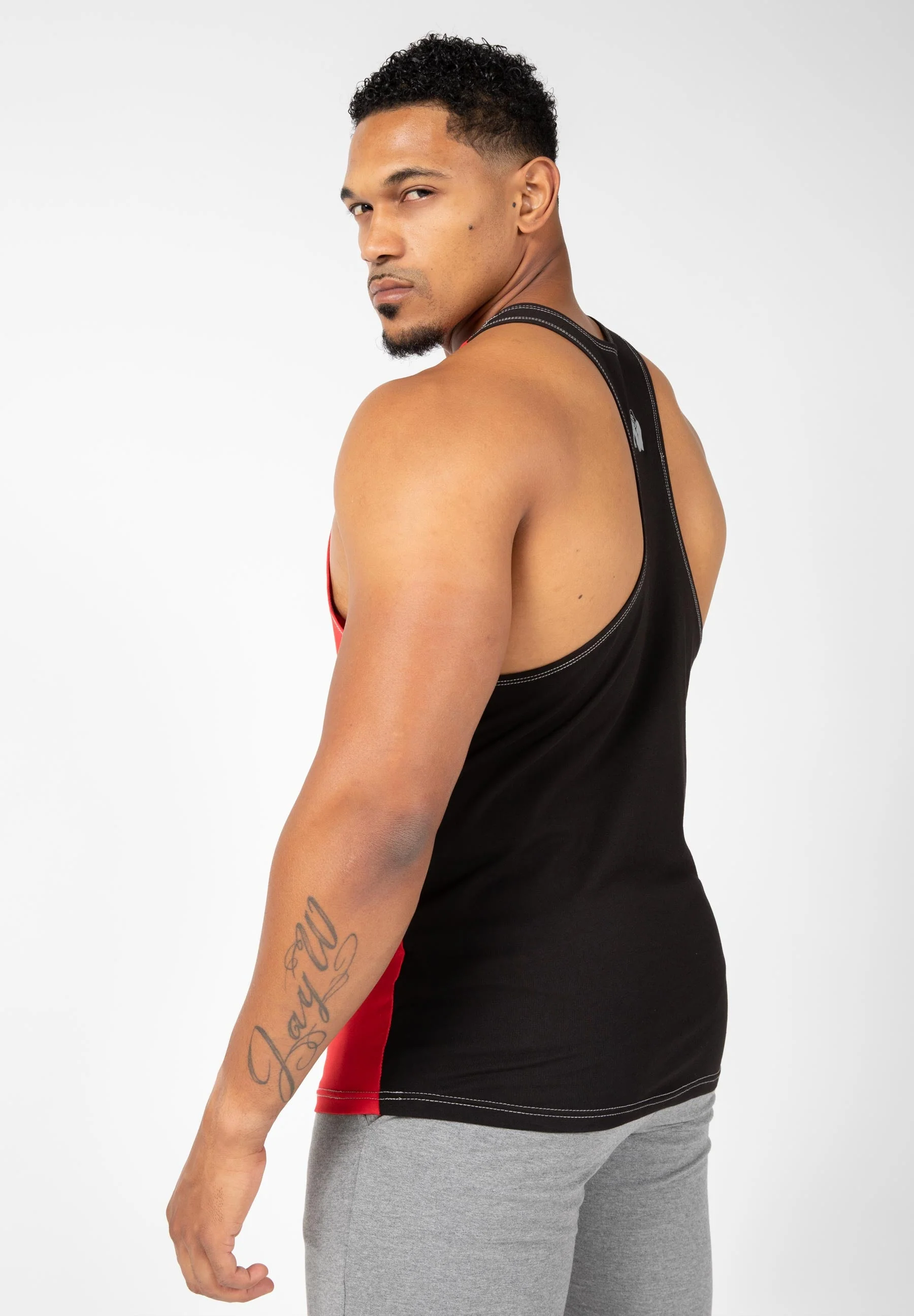 Gorilla Wear - Sterling Stringer Tank Top - Black/Red - Image 2