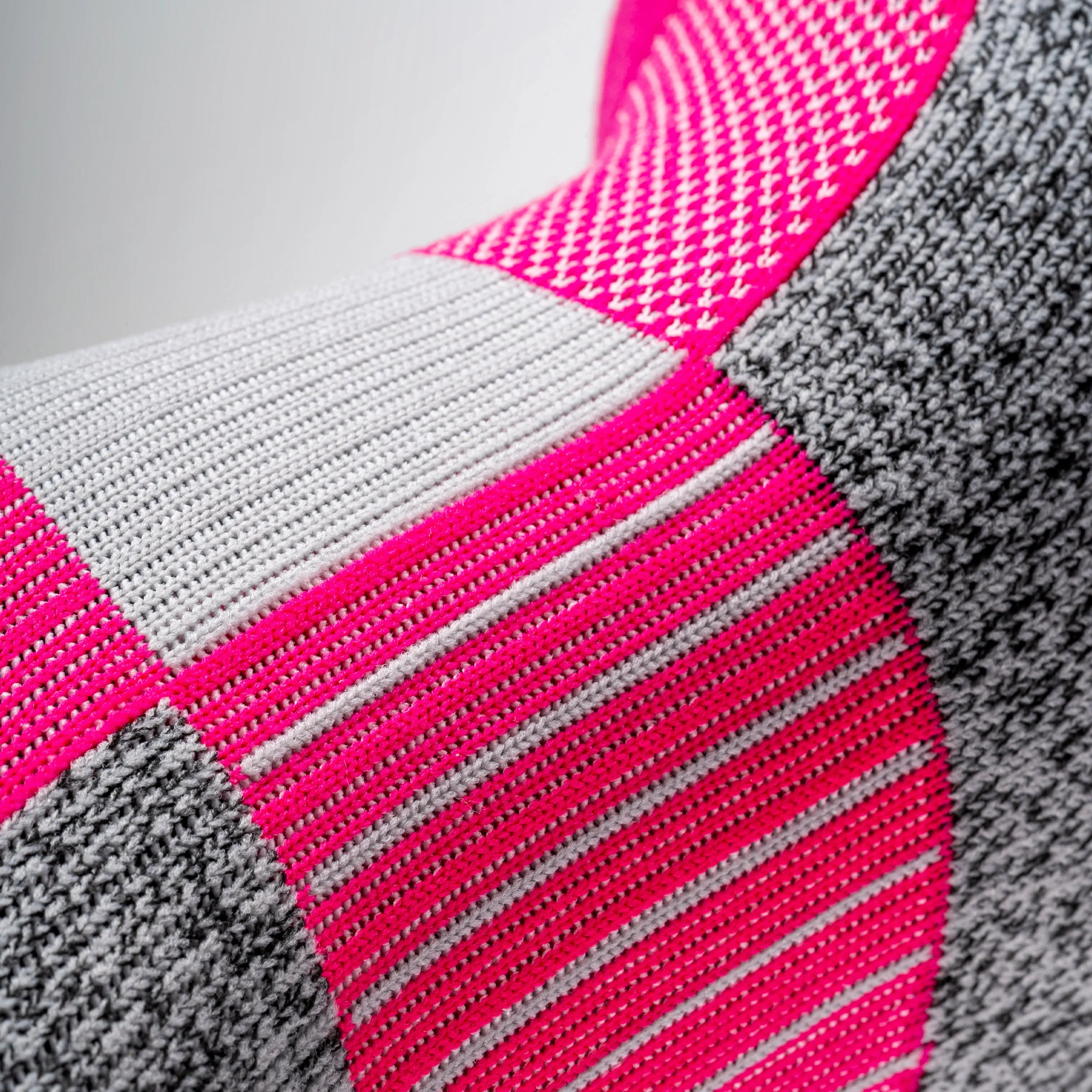 Mudgear - Tall Compression Socks (Pink/Gray) - Image 11