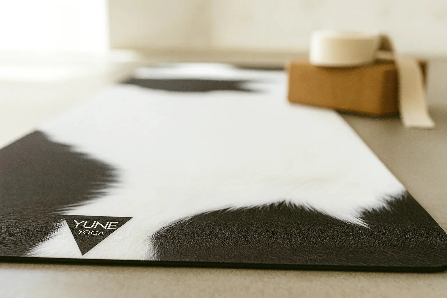 Yune Yoga - Yoga Mat | 6mm Thick | Cow | Non-Slip | Eco Friendly | Yune Yoga - Image 4