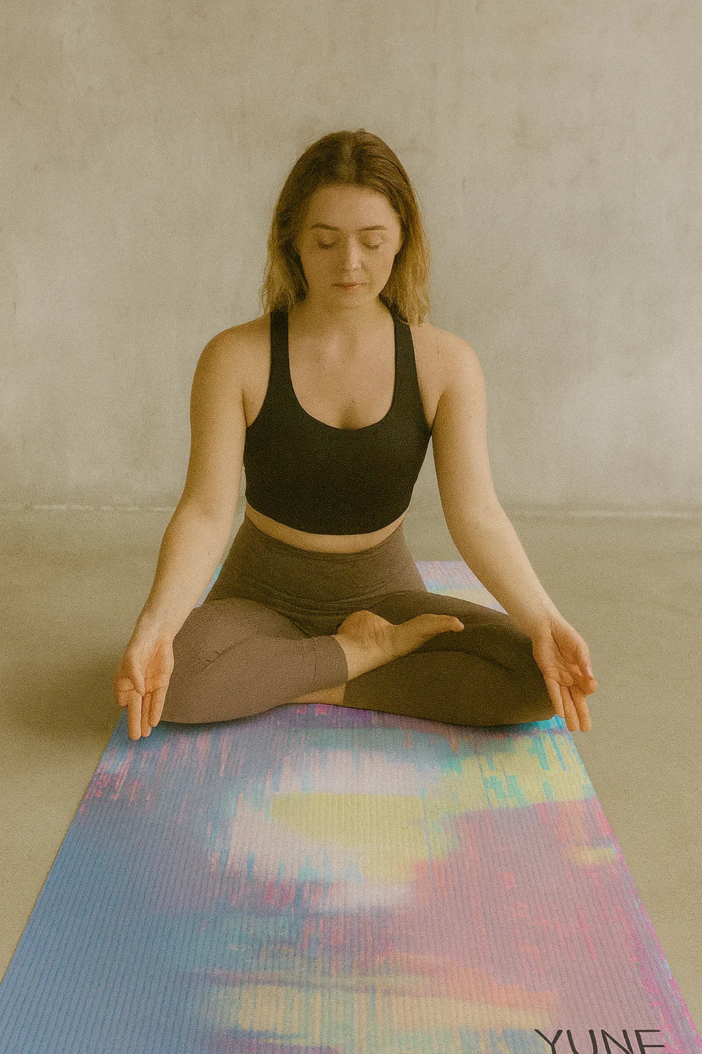 Yune Yoga - Yoga Mat | 6mm Thick | Multicolored | Non-Slip | Eco Friendly | Yune Yoga | Skaro - Image 3