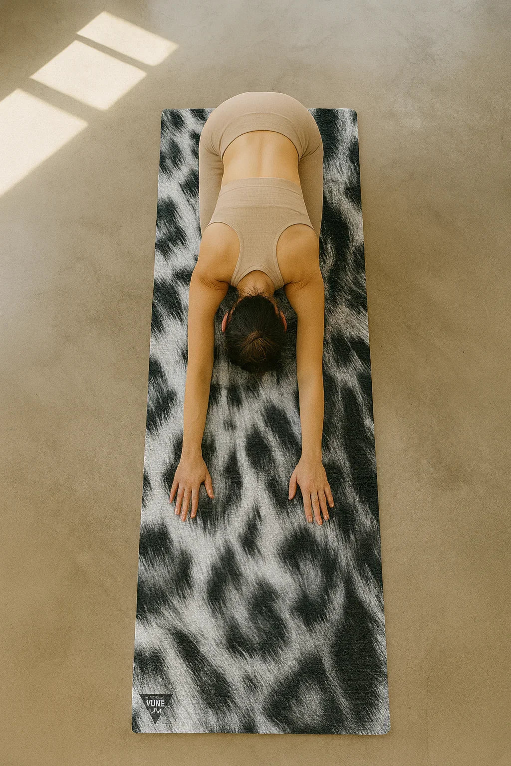 Yune Yoga - Yoga Mat | 6mm Thick | Snow Leopard | Non-Slip | Eco Friendly | Yune Yoga