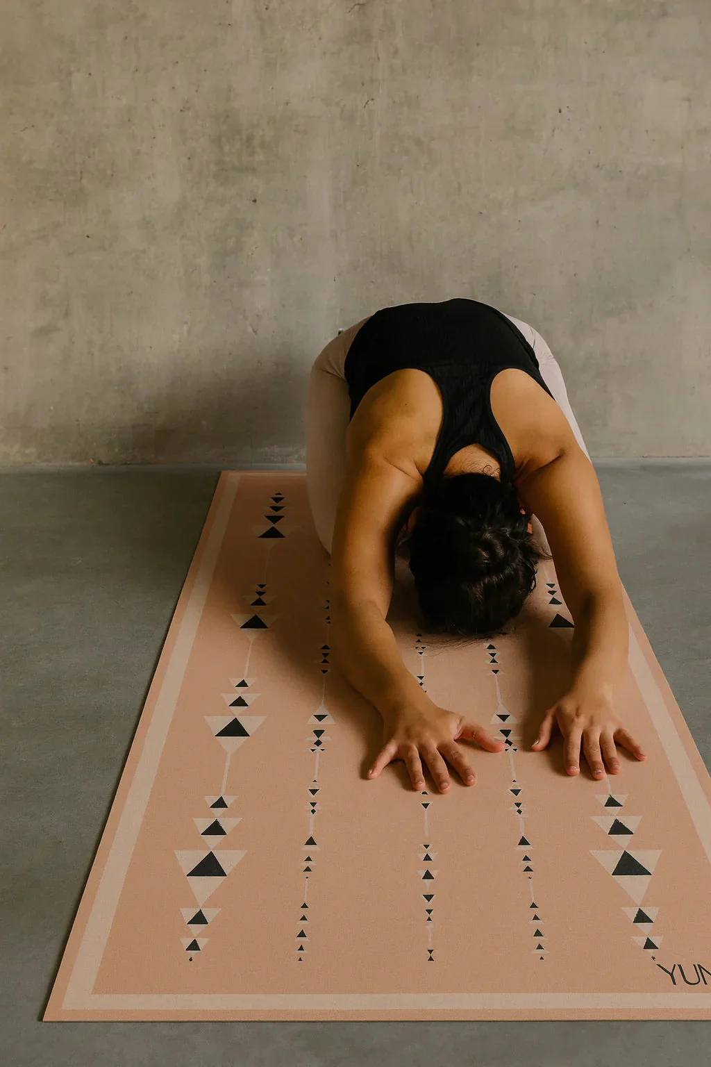 Yune Yoga - Yoga Mat | 6mm Thick | Tan | Non-Slip | Eco Friendly | Yune Yoga | Margot - Image 2