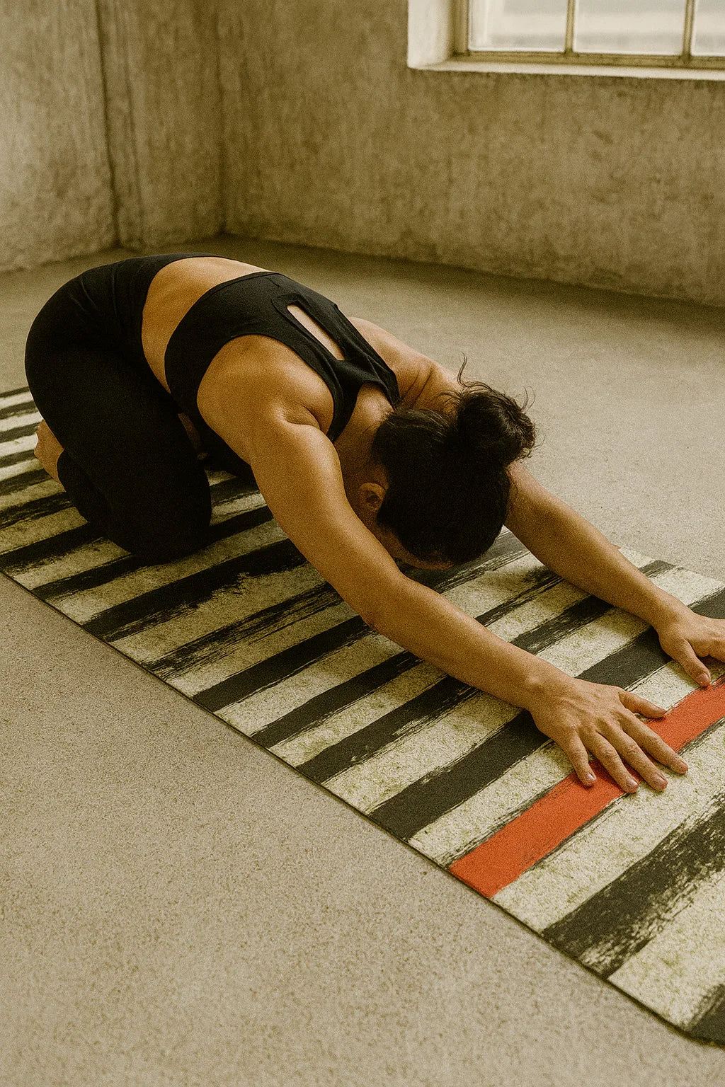 Yune Yoga - Yoga Mat | 6mm Thick | White Black | Non-Slip | Eco Friendly | Yune Yoga | Juniper - Image 2
